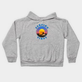 Surfing Vibes - Sun - kite surfer Kids Hoodie